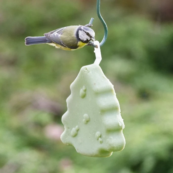 Suet Christmas Tree Treat 200g 4 Suet Christmas Tree Treat 200g - Image 2