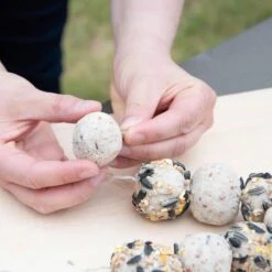 Peanut Butter Modelling Clay (1kg) -Nature Home Sales 10247 06 1